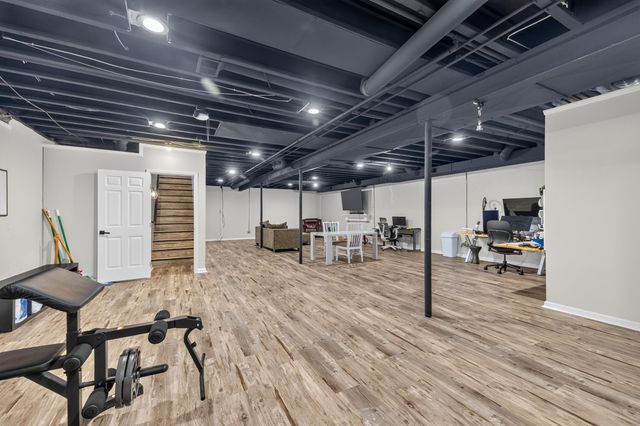 23509 W Creek Drive 36, New Boston, MI 48164
