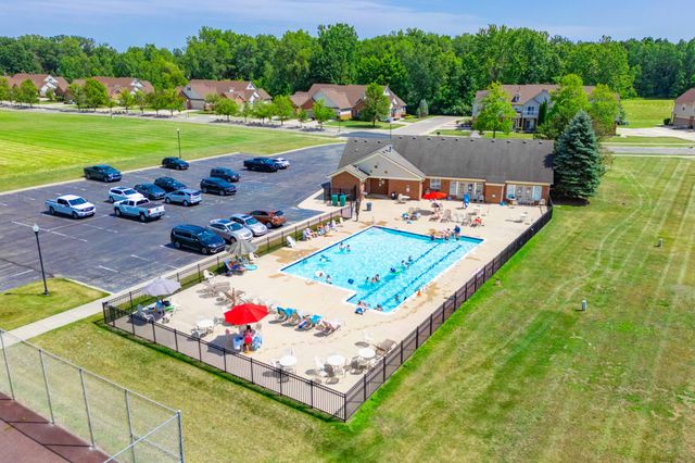 23509 W Creek Drive 36, New Boston, MI 48164