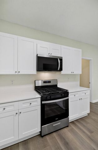 180 Hainsworth Drive, North Charleston, SC 29418