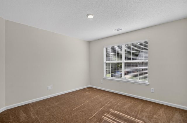 180 Hainsworth Drive, North Charleston, SC 29418