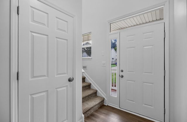 180 Hainsworth Drive, North Charleston, SC 29418