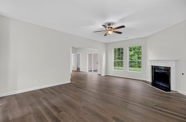 180 Hainsworth Drive, North Charleston, SC 29418
