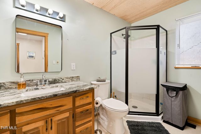 317 Sawyer Circle, Bluff City, TN 37618