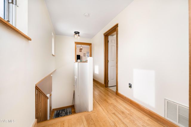 317 Sawyer Circle, Bluff City, TN 37618