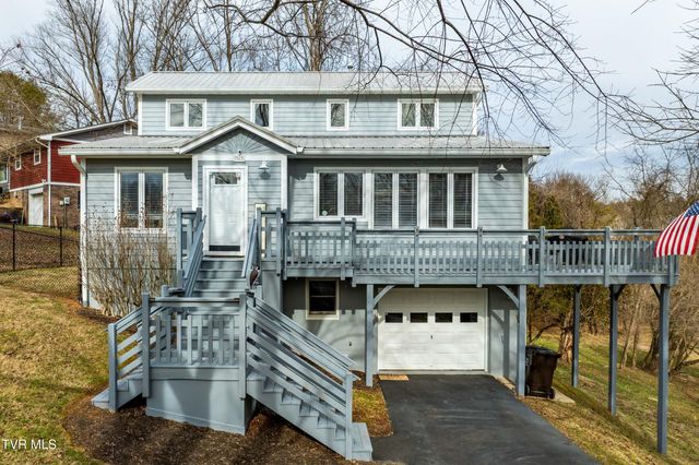 317 Sawyer Circle, Bluff City, TN 37618