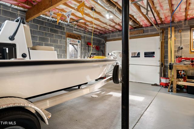 317 Sawyer Circle, Bluff City, TN 37618