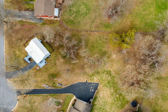 317 Sawyer Circle, Bluff City, TN 37618