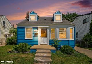 1011 Hoffman Avenue, Royal Oak, MI 48067