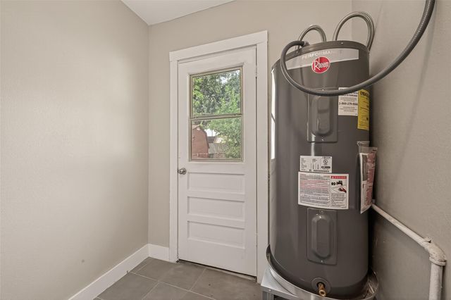 226 W 4th Street, Deer Park, TX 77536