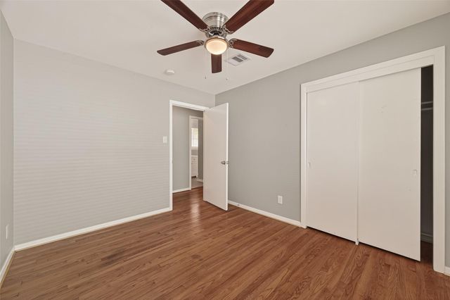 226 W 4th Street, Deer Park, TX 77536