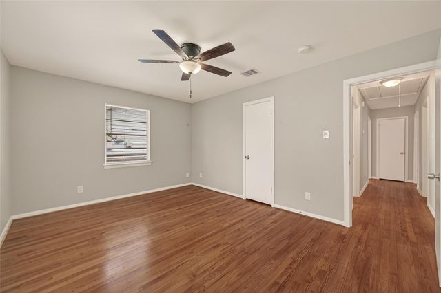 226 W 4th Street, Deer Park, TX 77536