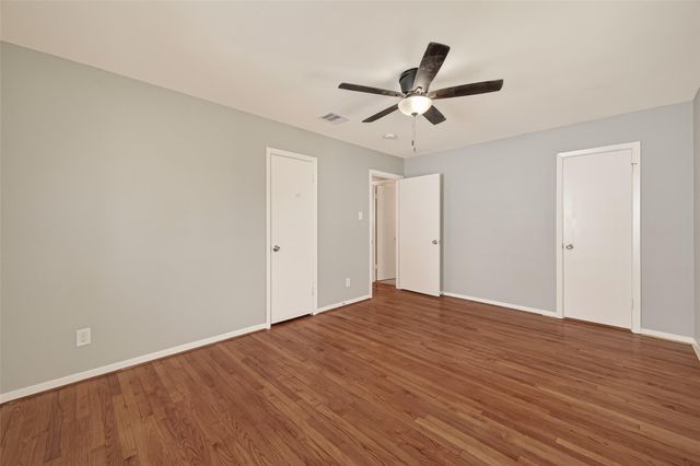 226 W 4th Street, Deer Park, TX 77536