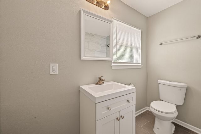 226 W 4th Street, Deer Park, TX 77536