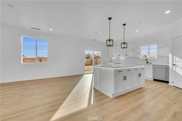 8837 Holly Avenue, California City, CA 93505