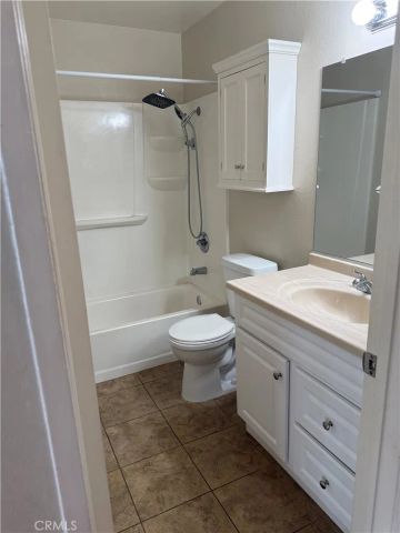 44580 La Paz, Temecula, CA 92592