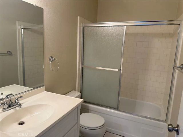 44580 La Paz, Temecula, CA 92592