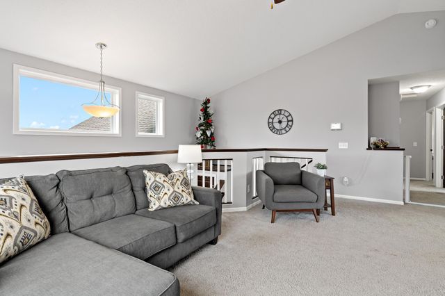 3260 223rd Street W, Farmington, MN 55024