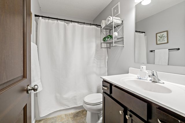 3260 223rd Street W, Farmington, MN 55024