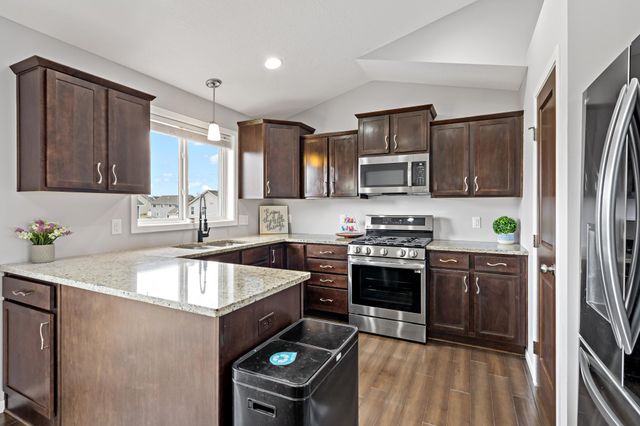 3260 223rd Street W, Farmington, MN 55024