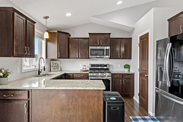 3260 223rd Street W, Farmington, MN 55024