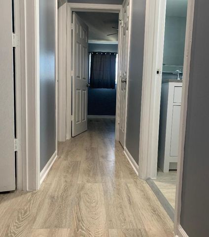 6542 S Carpenter Street, Chicago, IL 60621