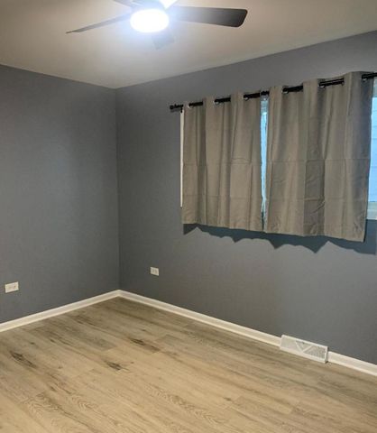 6542 S Carpenter Street, Chicago, IL 60621