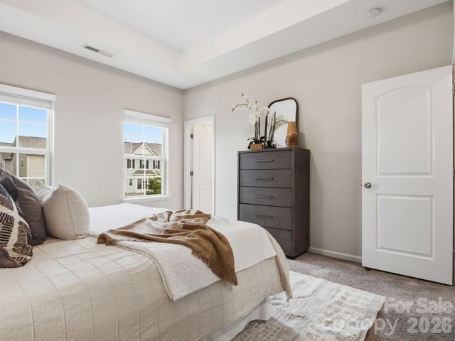1038 Doveridge Street, Charlotte, NC 28273