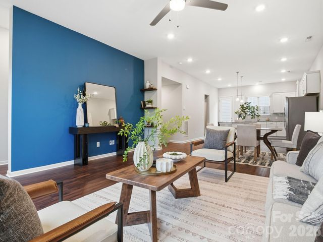 1038 Doveridge Street, Charlotte, NC 28273