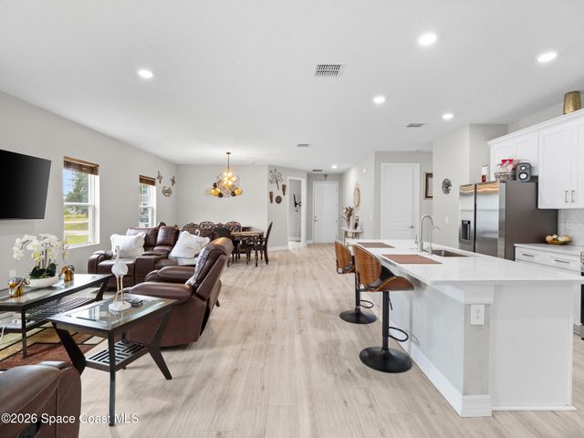 411 Fonsica Street, Palm Bay, FL 32908