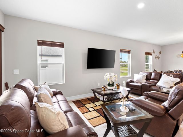 411 Fonsica Street, Palm Bay, FL 32908