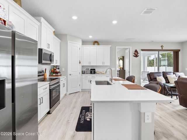 411 Fonsica Street, Palm Bay, FL 32908