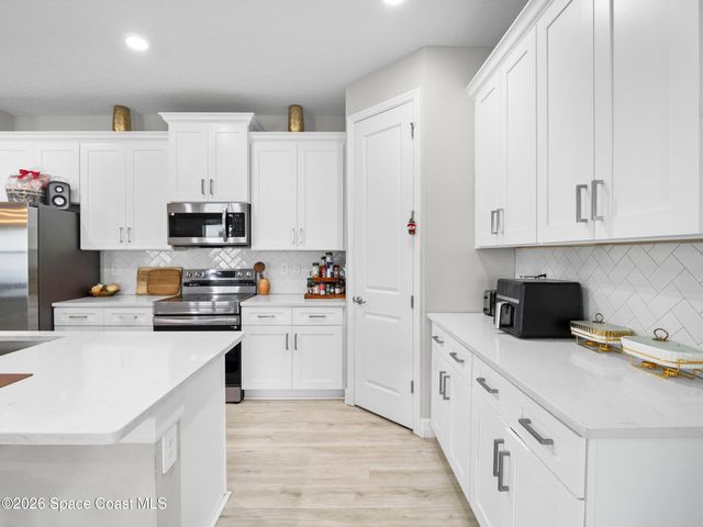 411 Fonsica Street, Palm Bay, FL 32908