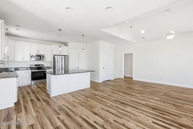 304 Oceanaire Lane, Surf City, NC 28445