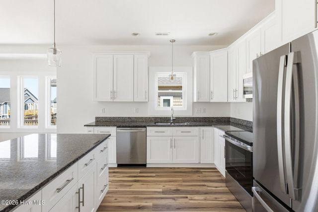 304 Oceanaire Lane, Surf City, NC 28445