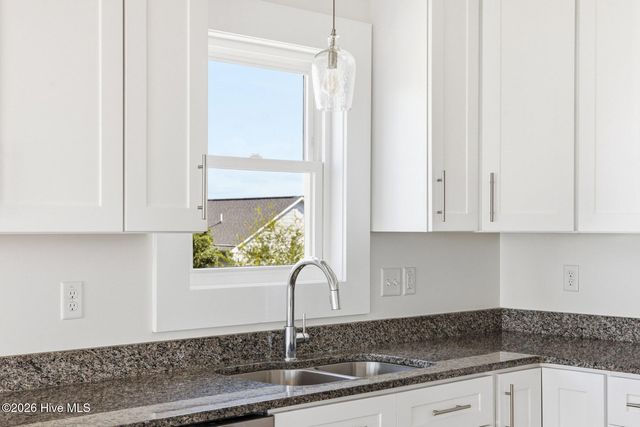 304 Oceanaire Lane, Surf City, NC 28445