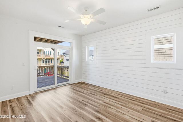 304 Oceanaire Lane, Surf City, NC 28445