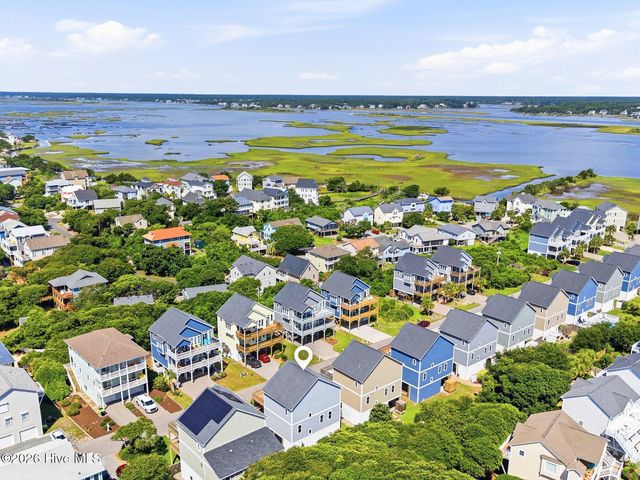 304 Oceanaire Lane, Surf City, NC 28445