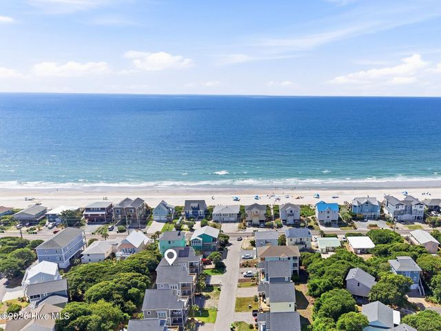 304 Oceanaire Lane, Surf City, NC 28445