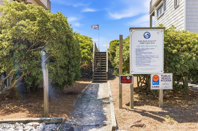 304 Oceanaire Lane, Surf City, NC 28445