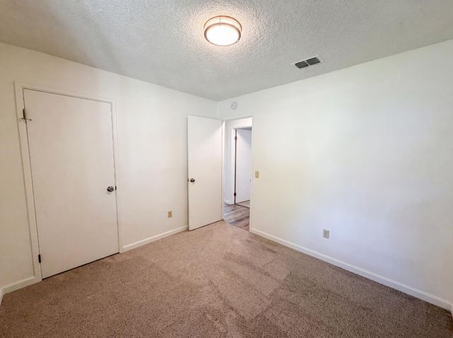 5901 Small Hill Ct, Citrus Heights, CA 95621