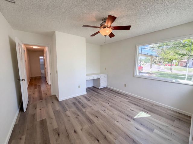5901 Small Hill Ct, Citrus Heights, CA 95621