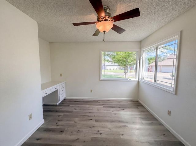 5901 Small Hill Ct, Citrus Heights, CA 95621