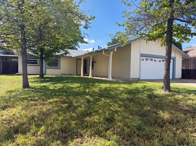 5901 Small Hill Ct, Citrus Heights, CA 95621
