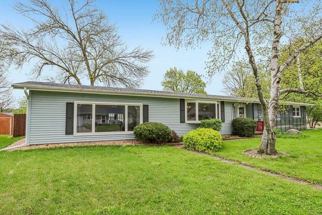 4614 Hamlet Place, Madison, WI 53714