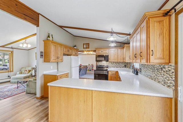4614 Hamlet Place, Madison, WI 53714