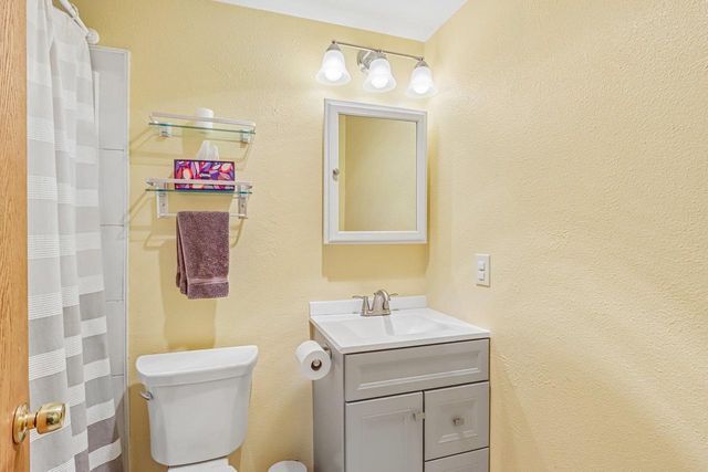 4614 Hamlet Place, Madison, WI 53714
