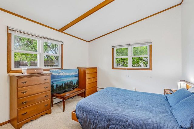 4614 Hamlet Place, Madison, WI 53714