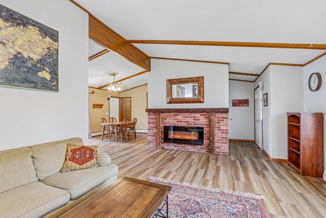 4614 Hamlet Place, Madison, WI 53714