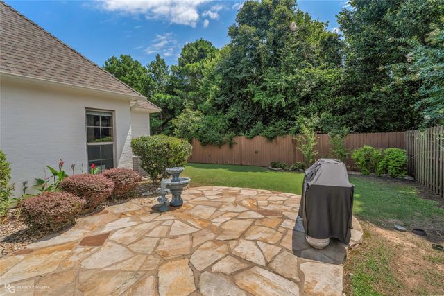815 Saint Roch Avenue, Shreveport, LA 71115