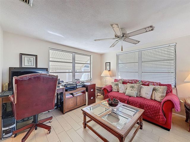 5346 MOSAIC DRIVE, Holiday, FL 34690